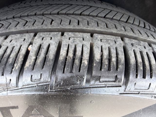 Certified 2025 Chevrolet Equinox EV RS image 38