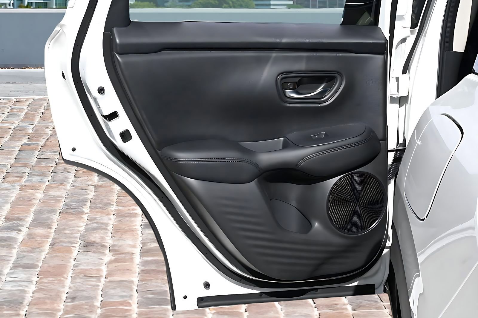 New 2026 Honda HR-V LX image 11