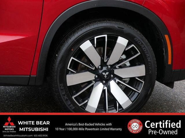 Used 2025 Mitsubishi Outlander SE AWD/4WD image 12