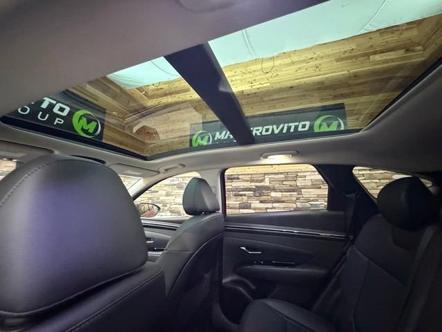 Used 2023 Hyundai Tucson Limited w/ Cargo Package AWD/4WD image 30