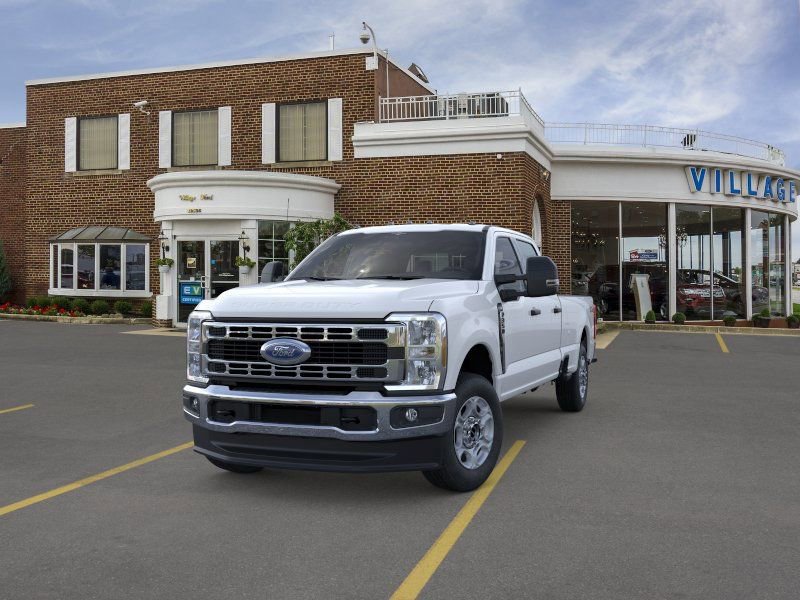 New 2026 Ford F350 XLT image 2