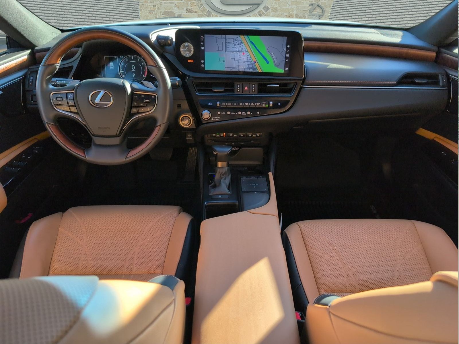Used 2022 Lexus ES 350 Ultra Luxury w/ Accessory Package 2 FWD image 16