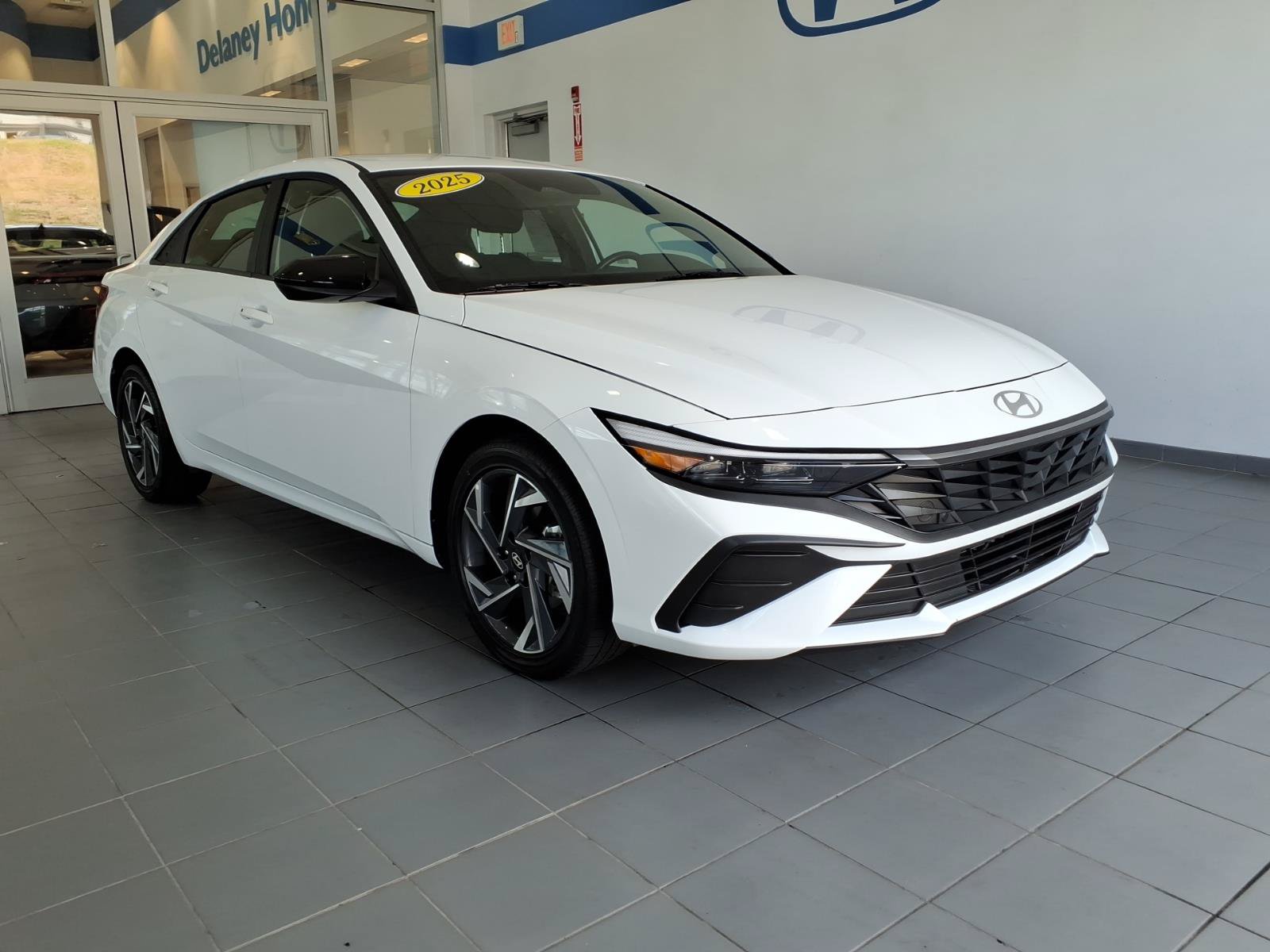 Certified 2025 Hyundai Elantra SEL
