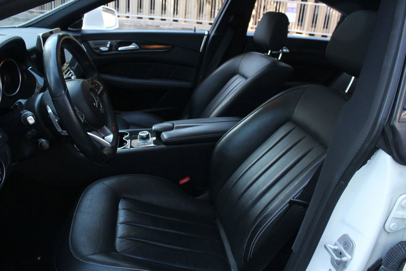 Used 2016 Mercedes-Benz CLS 400 4MATIC image 14