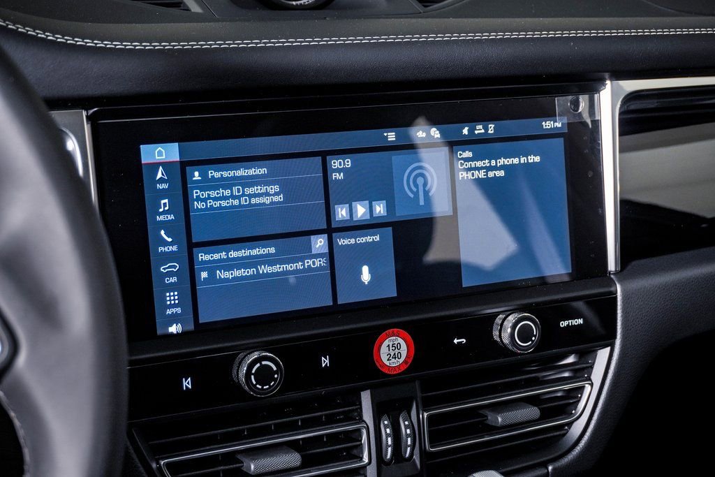 New 2026 Porsche Macan image 22