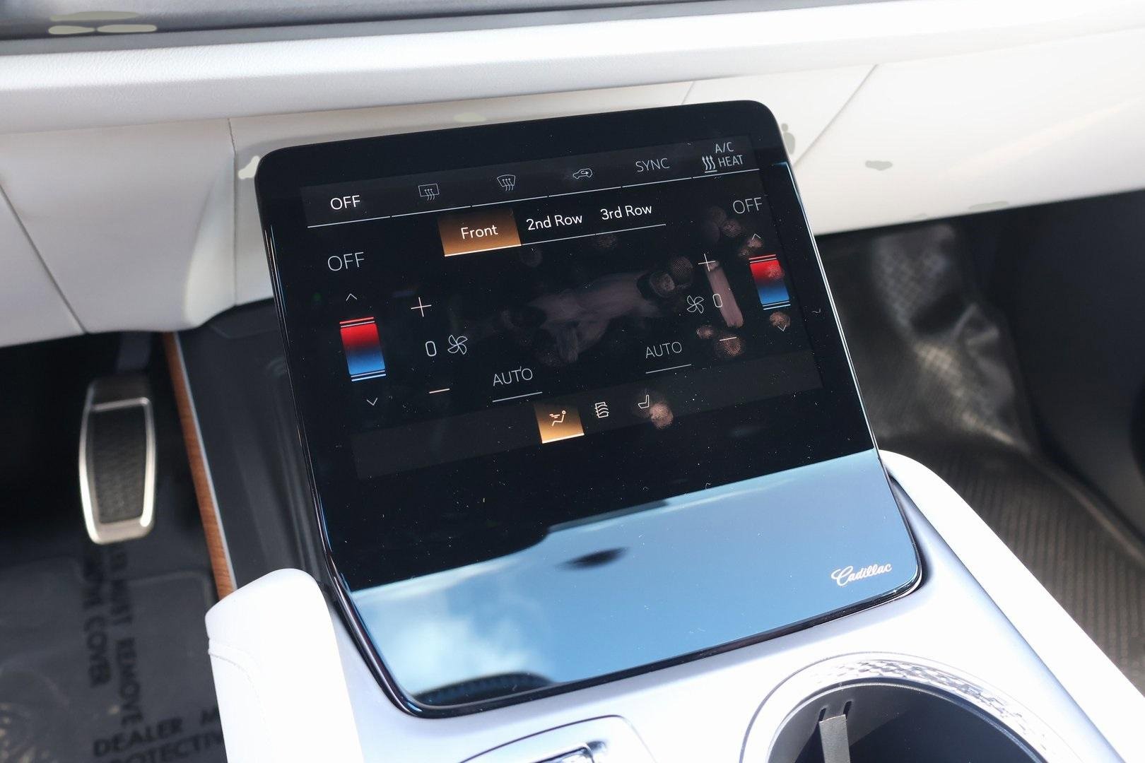 New 2026 Cadillac Vistiq Sport image 28