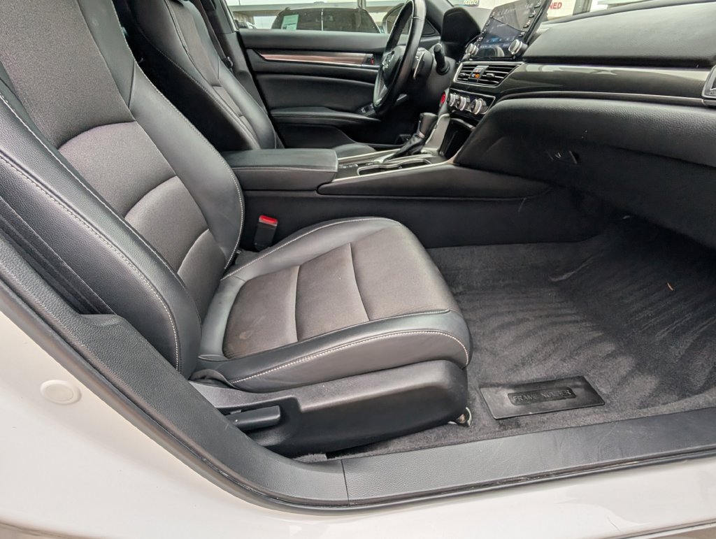 Used 2022 Honda Accord Sport image 24
