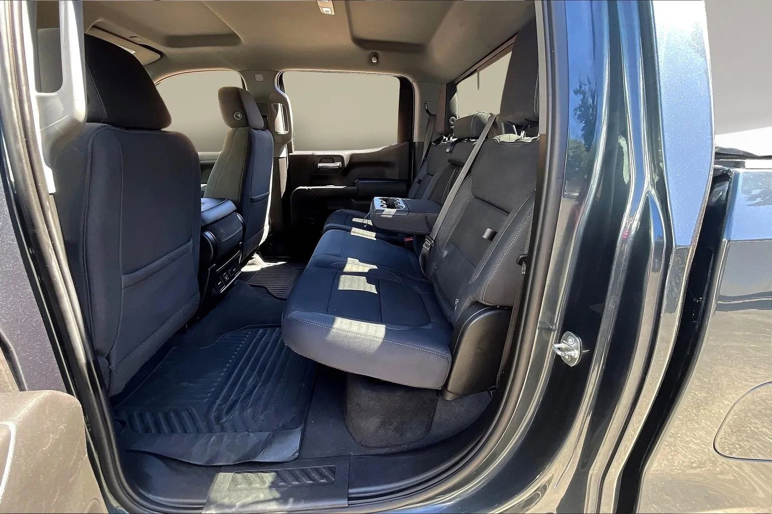 Used 2019 Chevrolet Silverado 1500 LT w/ All-Star Edition image 27