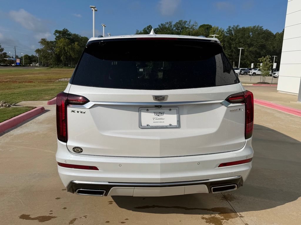 Used 2024 Cadillac XT6 Luxury FWD image 5