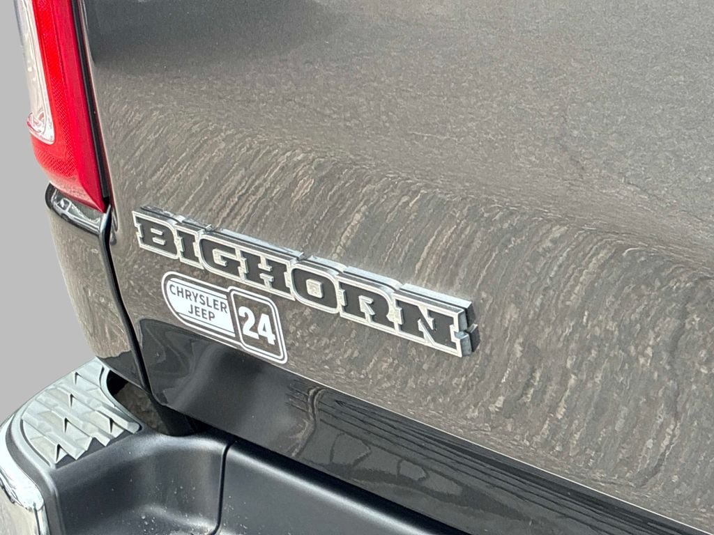Used 2022 RAM 1500 Big Horn AWD/4WD image 12