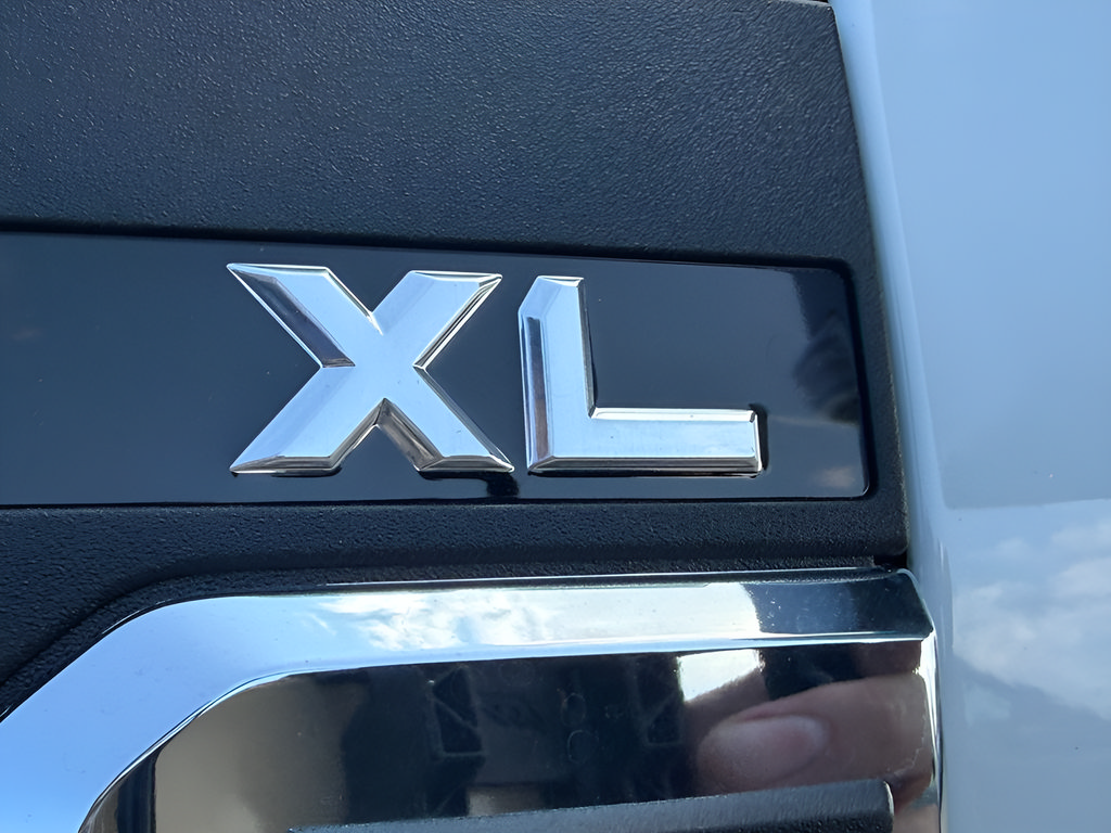 New 2026 Ford F350 XL w/ FX4 Off-Road Package AWD/4WD image 16
