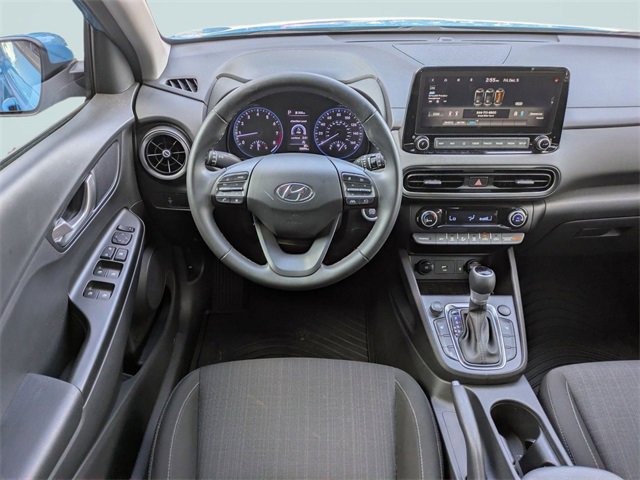 Used 2023 Hyundai Kona SEL w/ Convenience Package image 17