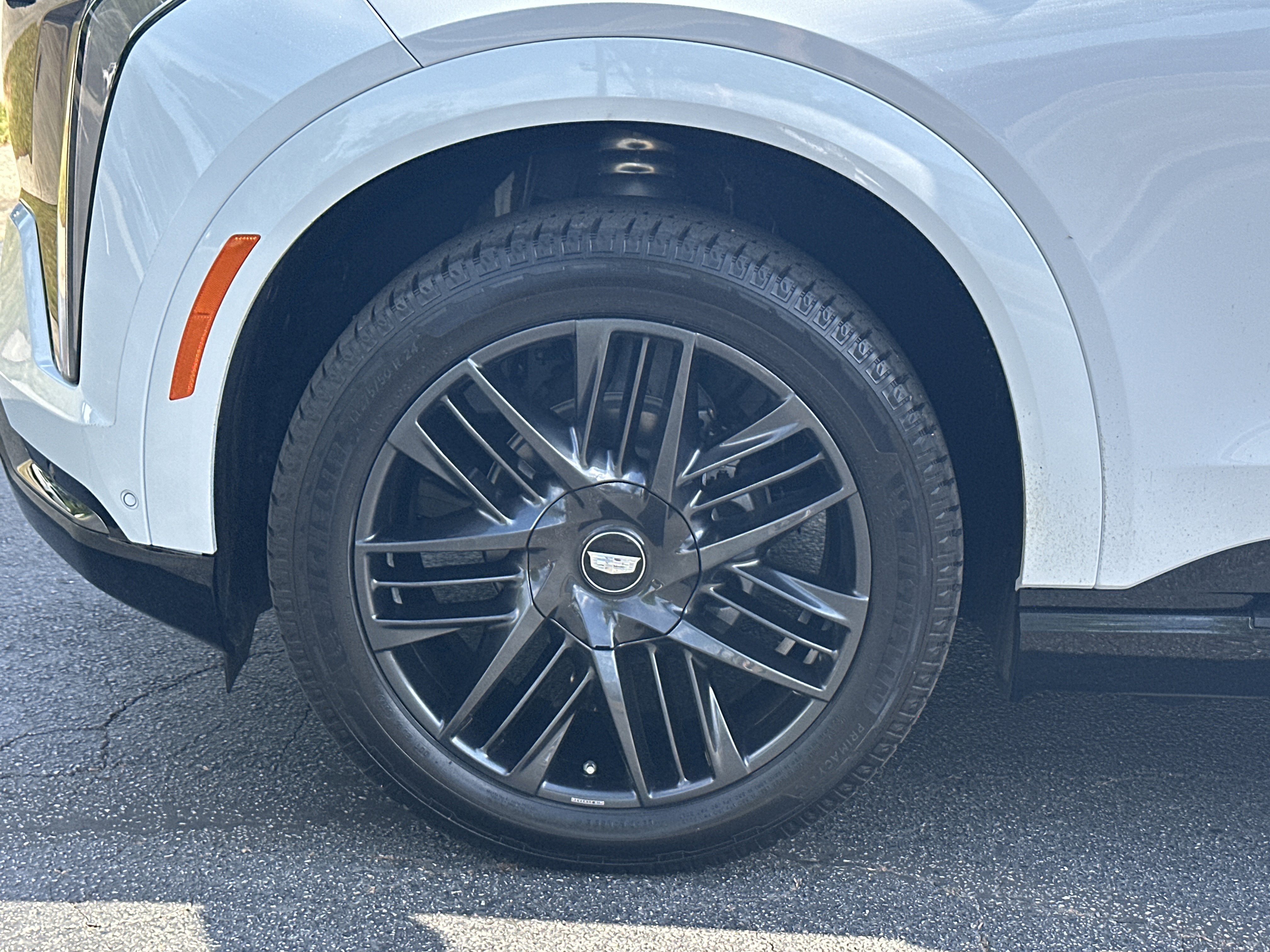 Used 2026 Cadillac Escalade IQ Sport 2 w/ LPO, ONYX Package AWD/4WD image 12