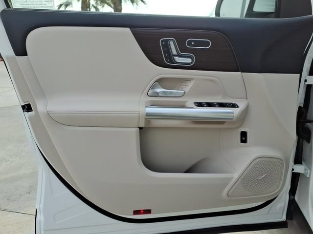 New 2026 Mercedes-Benz GLA 250 4MATIC image 12