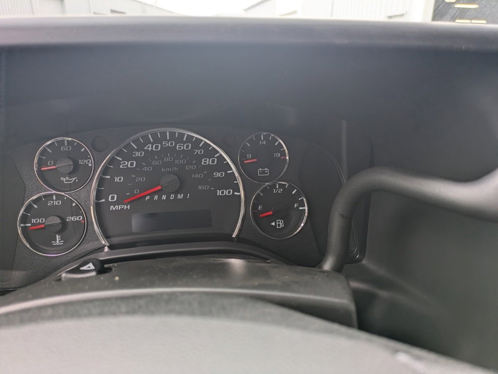 New 2025 Chevrolet Express 2500 Extended w/ Driver Convenience Package image 5