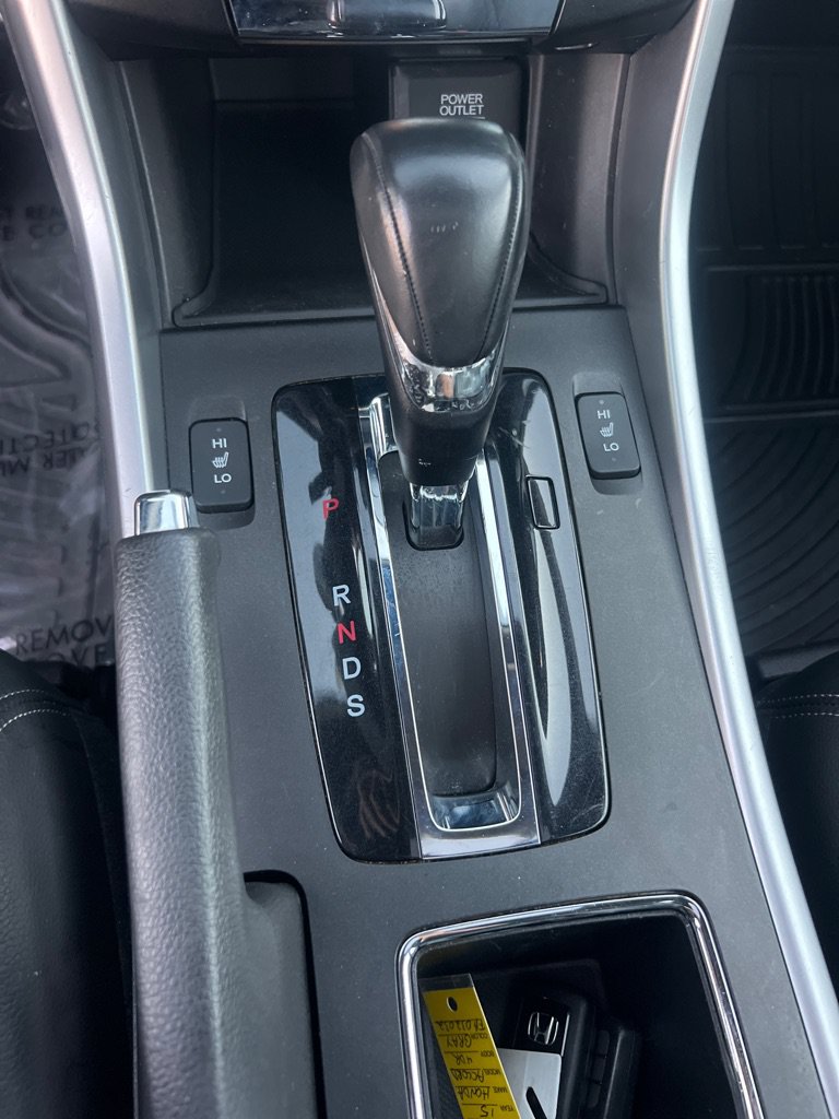 Used 2015 Honda Accord EX-L image 33