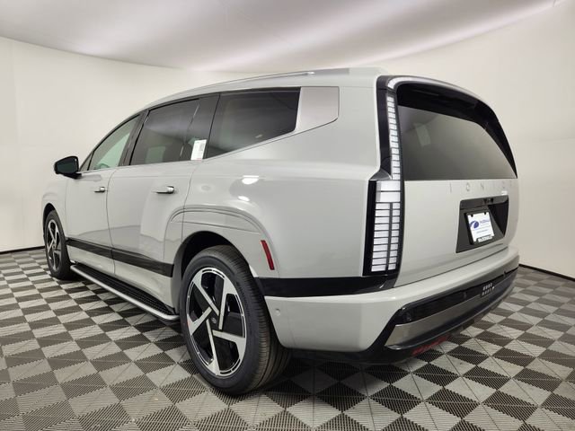 New 2026 Hyundai Ioniq 9 Calligraphy image 3