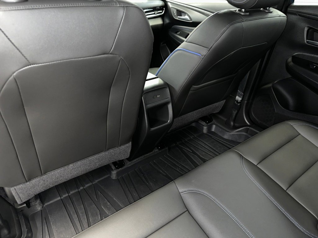 Used 2024 Buick Envista Sport Touring w/ Convenience I Package image 20