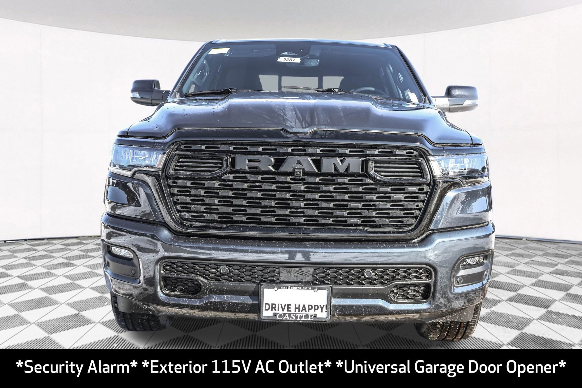 New 2026 RAM 1500 4x4 Crew Cab image 11