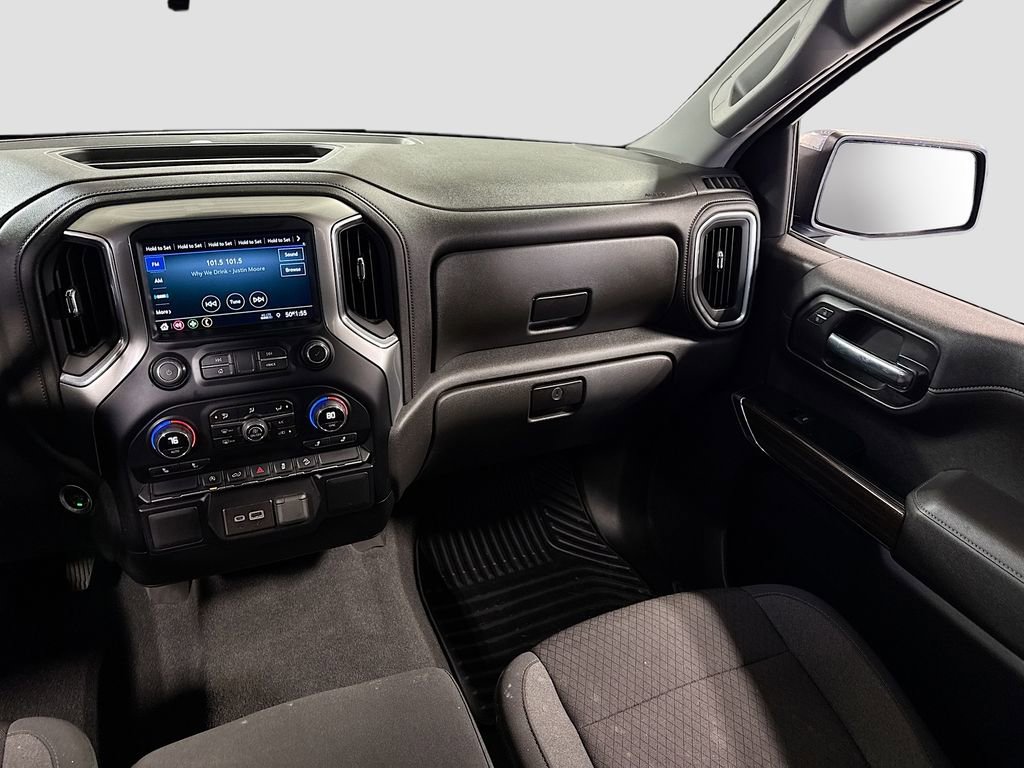 Used 2022 Chevrolet Silverado 1500 LT w/ Z71 Off-Road Package image 23