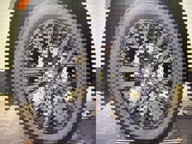 Used 2023 Chevrolet Suburban RST w/ Luxury Package image 7