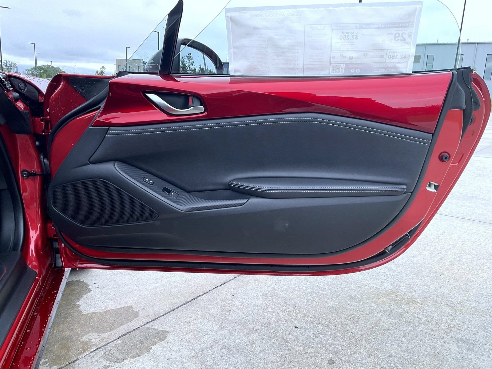 New 2026 MAZDA MX-5 Miata Club w/ Interior Package RWD image 17