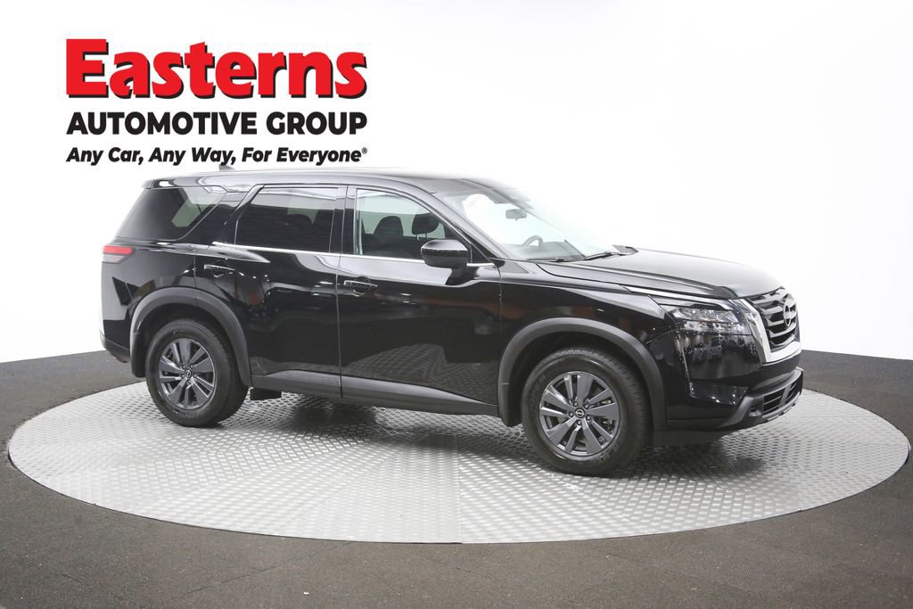 Used 2024 Nissan Pathfinder S AWD/4WD image 48