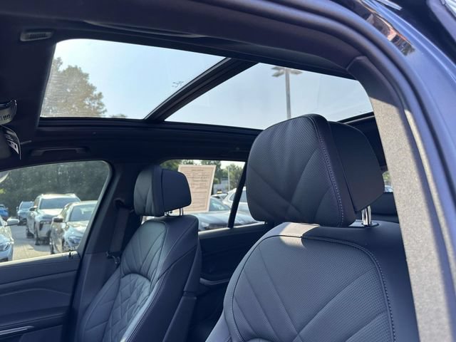 Certified 2025 BMW X5 M60i w/ Climate Comfort Package AWD/4WD image 29