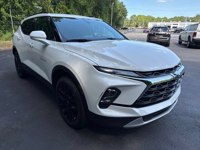 Used 2024 Chevrolet Blazer LT w/ Convenience Package FWD image 7