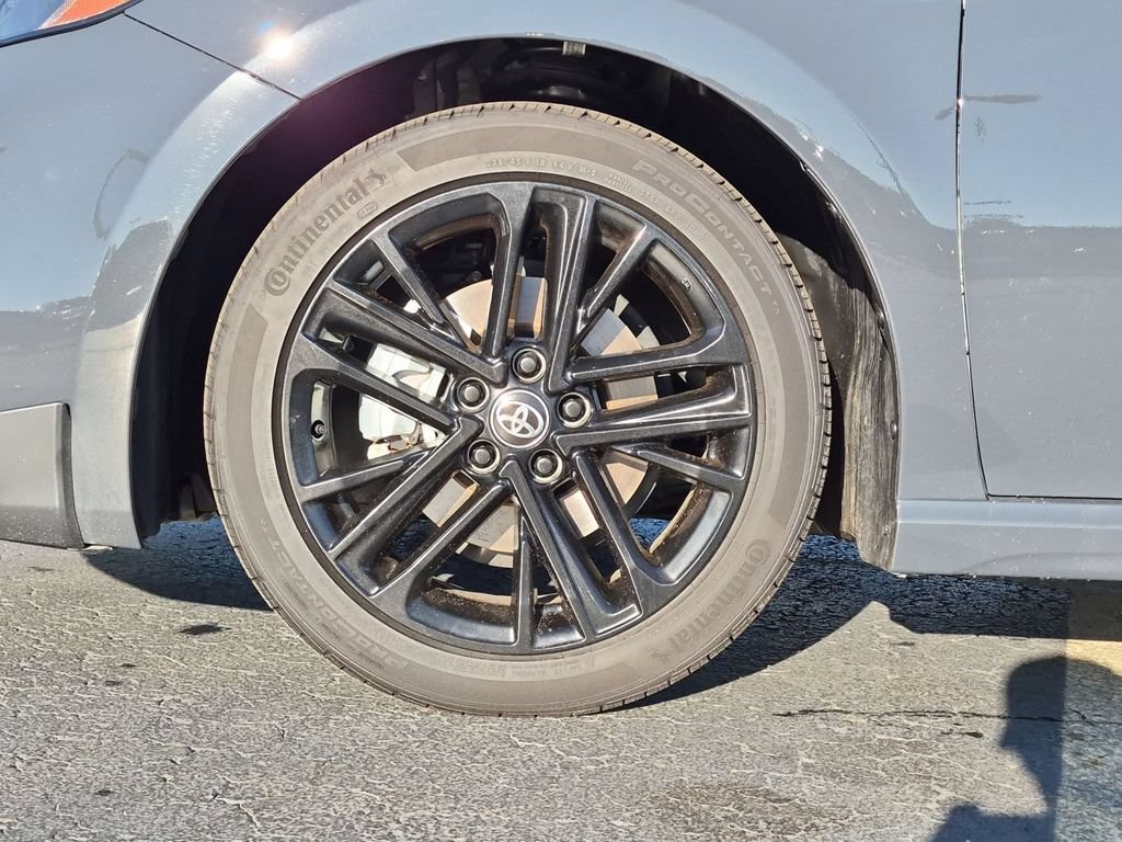 Used 2026 Toyota Camry SE FWD image 11