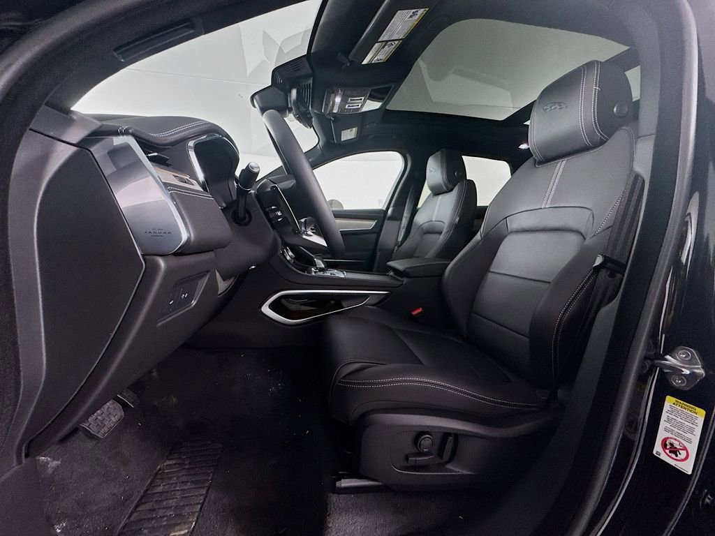 New 2026 Jaguar F-PACE R-Dynamic S image 20