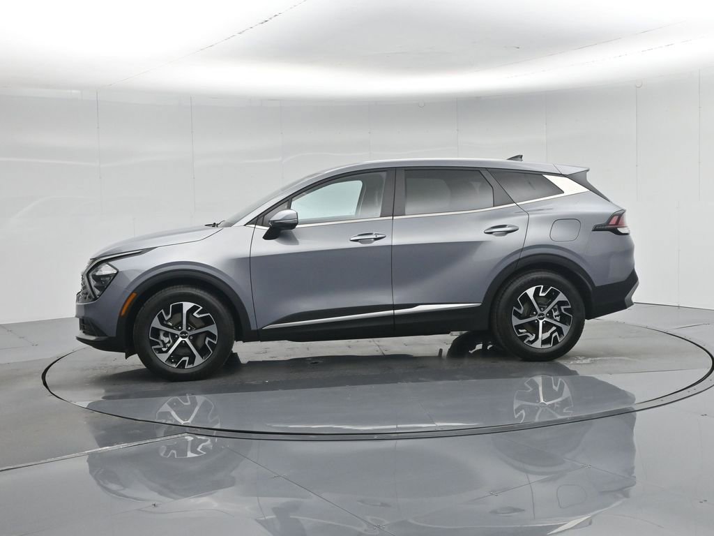 Used 2023 Kia Sportage EX image 31