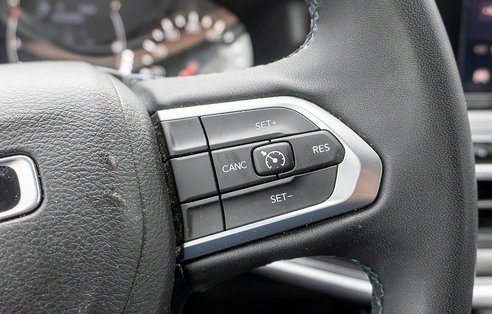 Used 2022 Jeep Compass Latitude AWD/4WD image 21