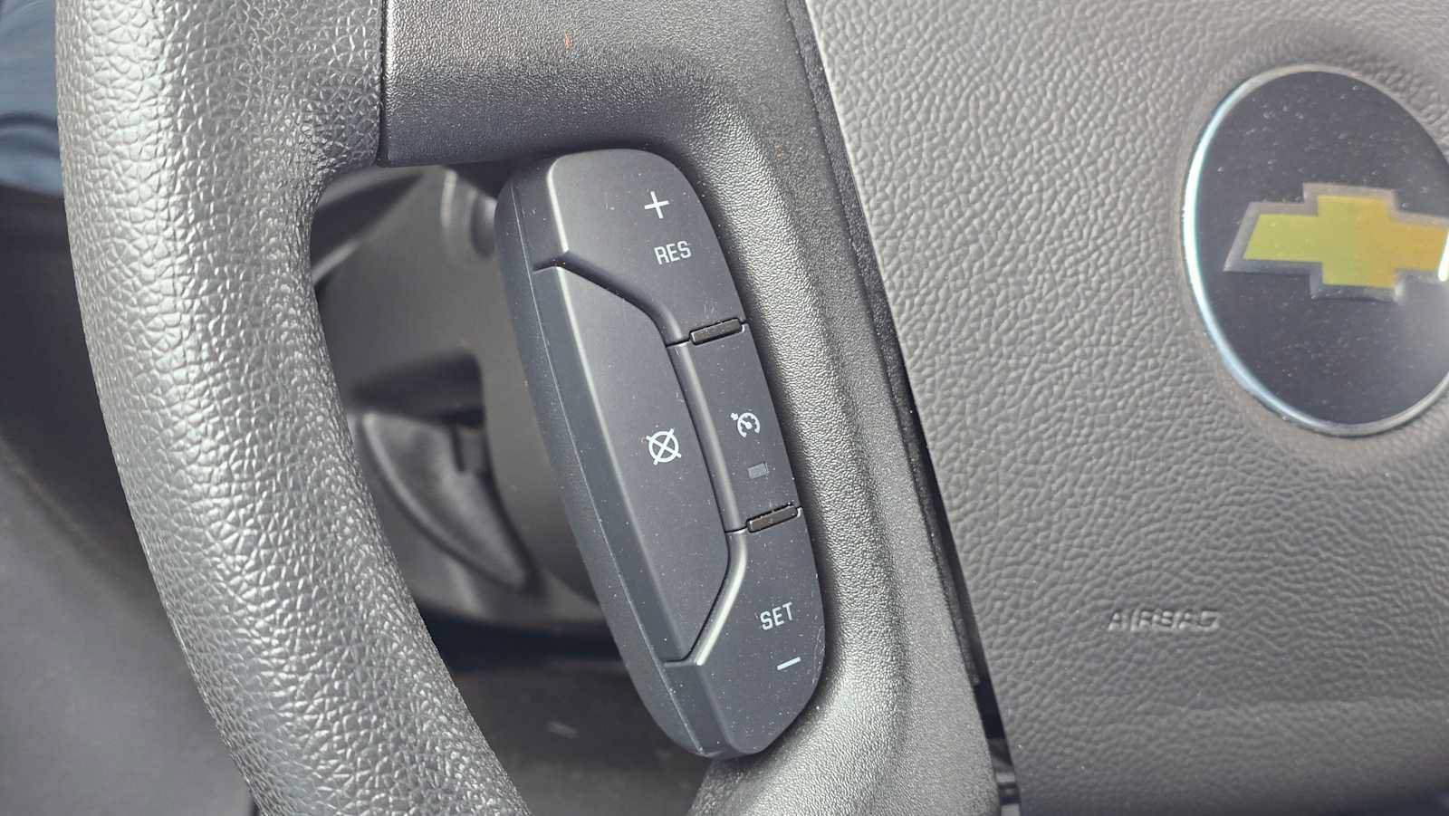 Used 2025 Chevrolet Express 2500 Extended w/ Driver Convenience Package RWD image 30