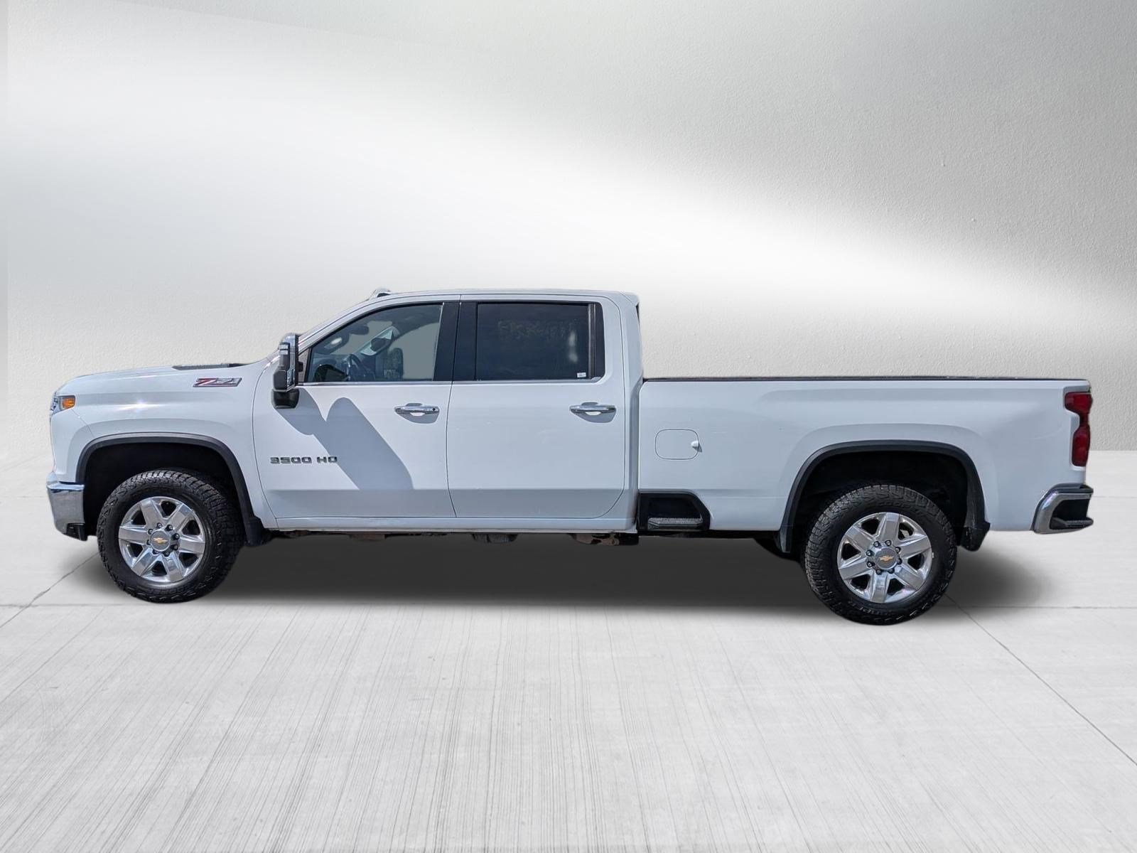 Used 2023 Chevrolet Silverado 3500 LTZ w/ LTZ Plus Package image 3