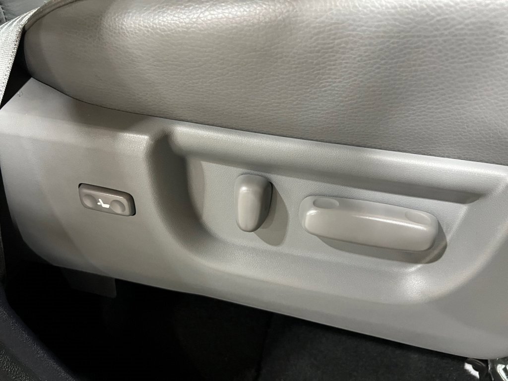 Used 2021 Toyota Sequoia SR5 w/ Premium Package image 15