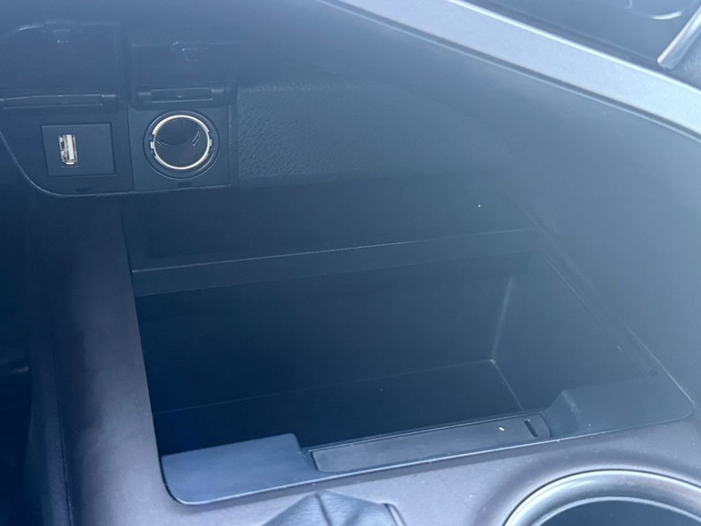 Used 2023 Toyota Camry SE w/ Cold Weather Package image 28