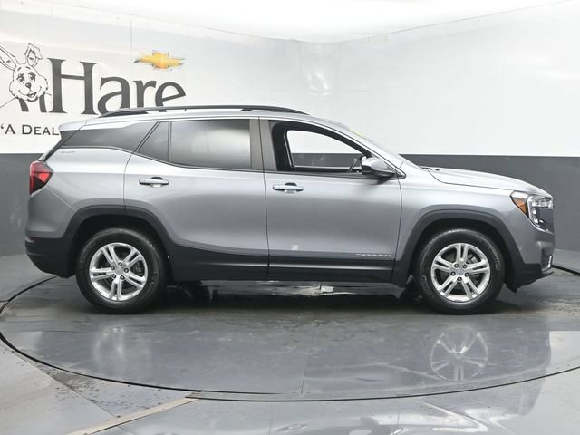 Used 2023 GMC Terrain SLE w/ Driver Convenience Package FWD image 38