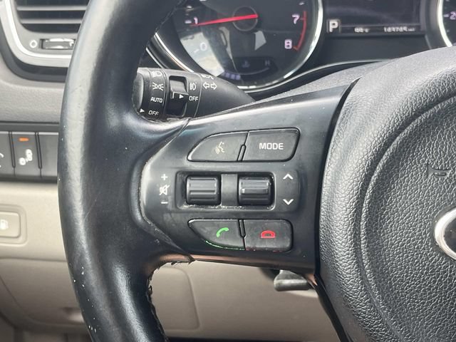 Used 2016 Kia Sedona EX FWD image 38