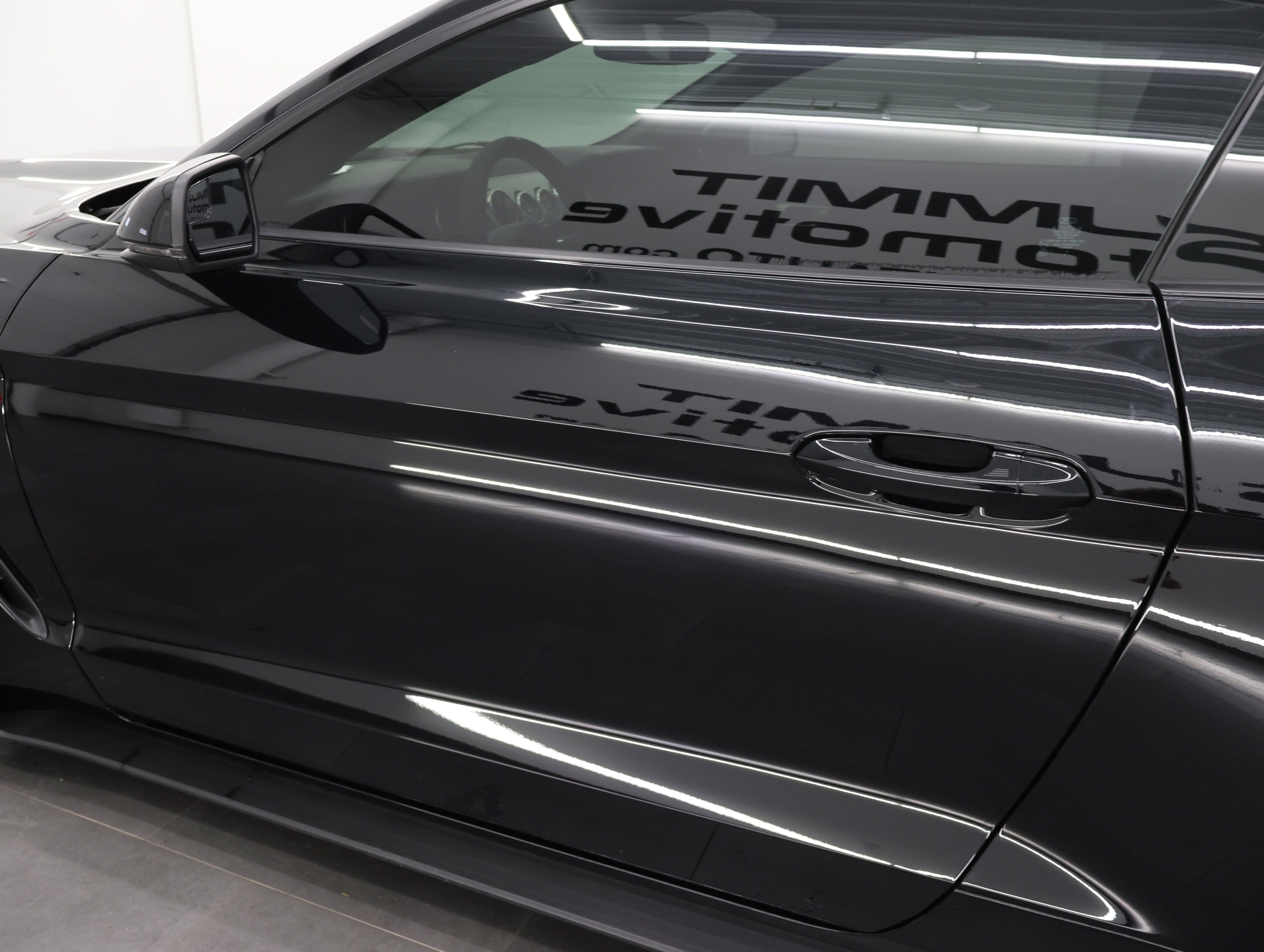 Used 2016 Ford Mustang Shelby GT350R w/ GT350R Equipment Group 920A image 39