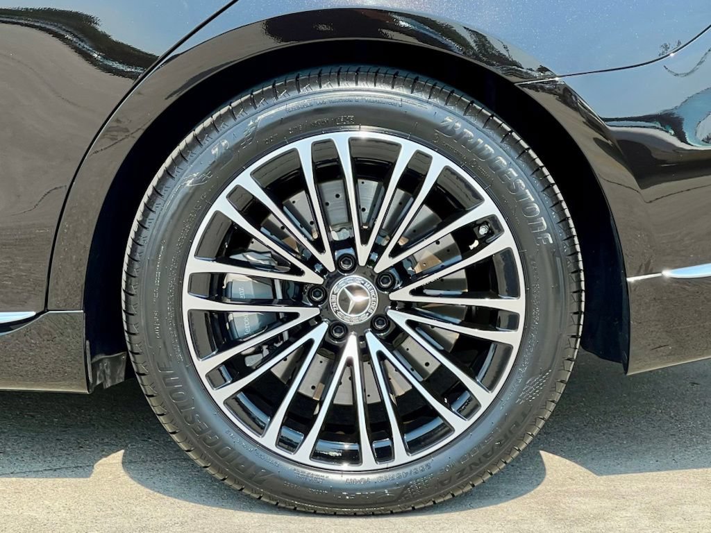 Certified 2024 Mercedes-Benz S 580e 4MATIC Sedan image 11