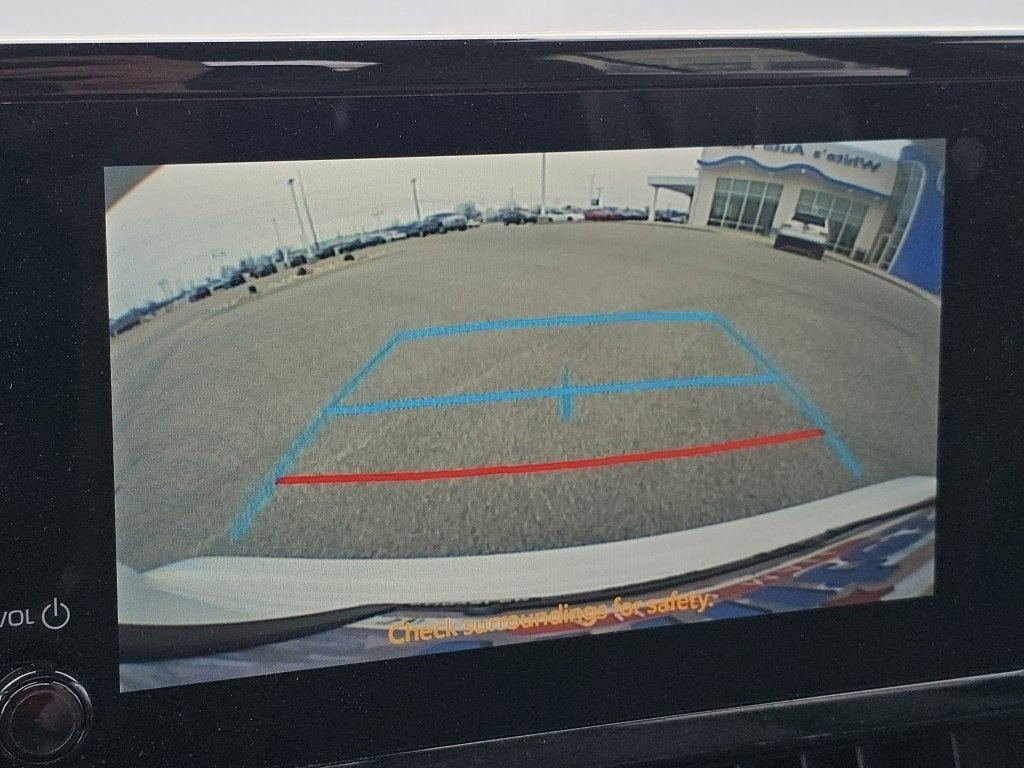 Used 2023 Toyota Corolla SE w/ Carpet Mat Package (TMS) image 14