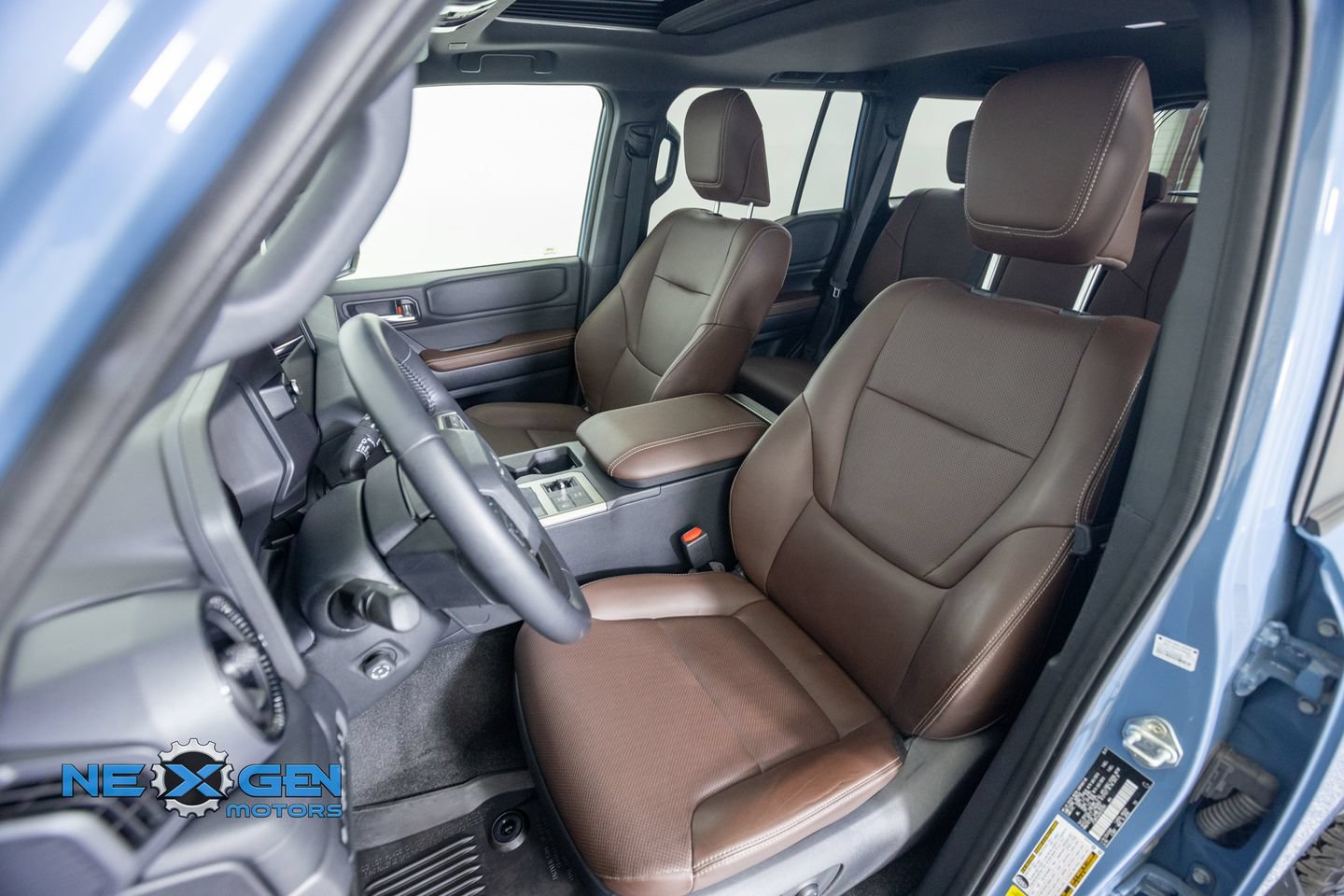 Used 2025 Toyota Land Cruiser AWD/4WD image 27