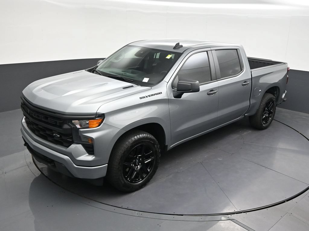 Used 2025 Chevrolet Silverado 1500 Custom w/ Turbomax Blackout Package RWD image 10
