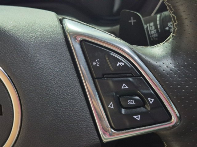 Used 2023 Chevrolet Camaro LT RWD image 14