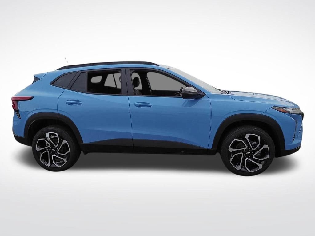 Certified 2024 Chevrolet Trax RS FWD image 8