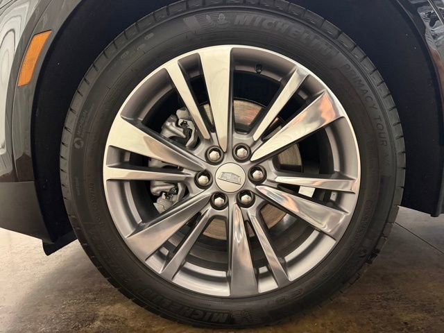 Used 2025 Cadillac XT5 Premium Luxury image 10