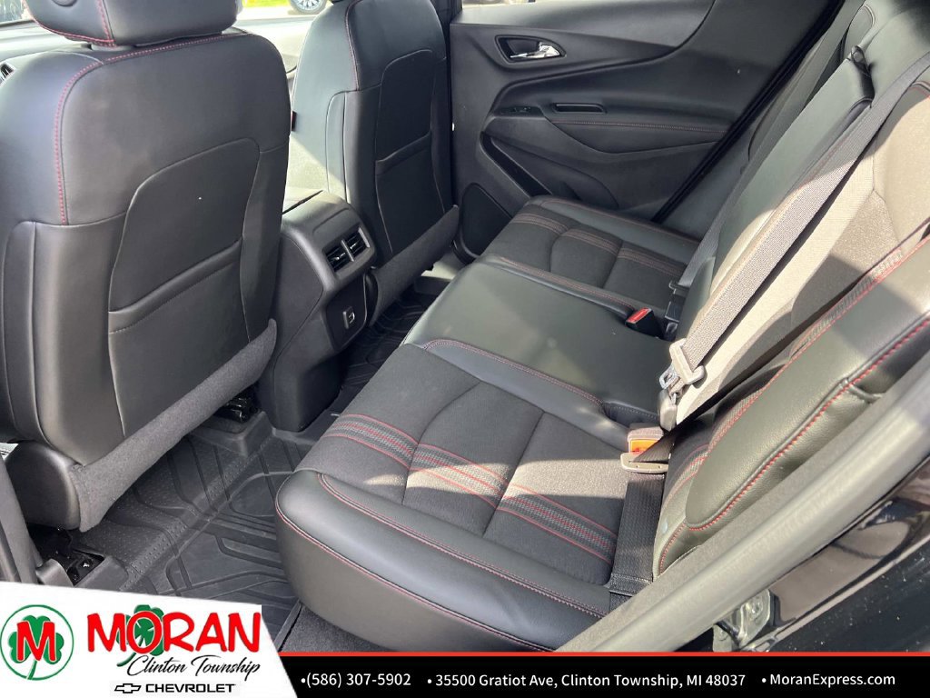 Used 2023 Chevrolet Equinox RS FWD image 14