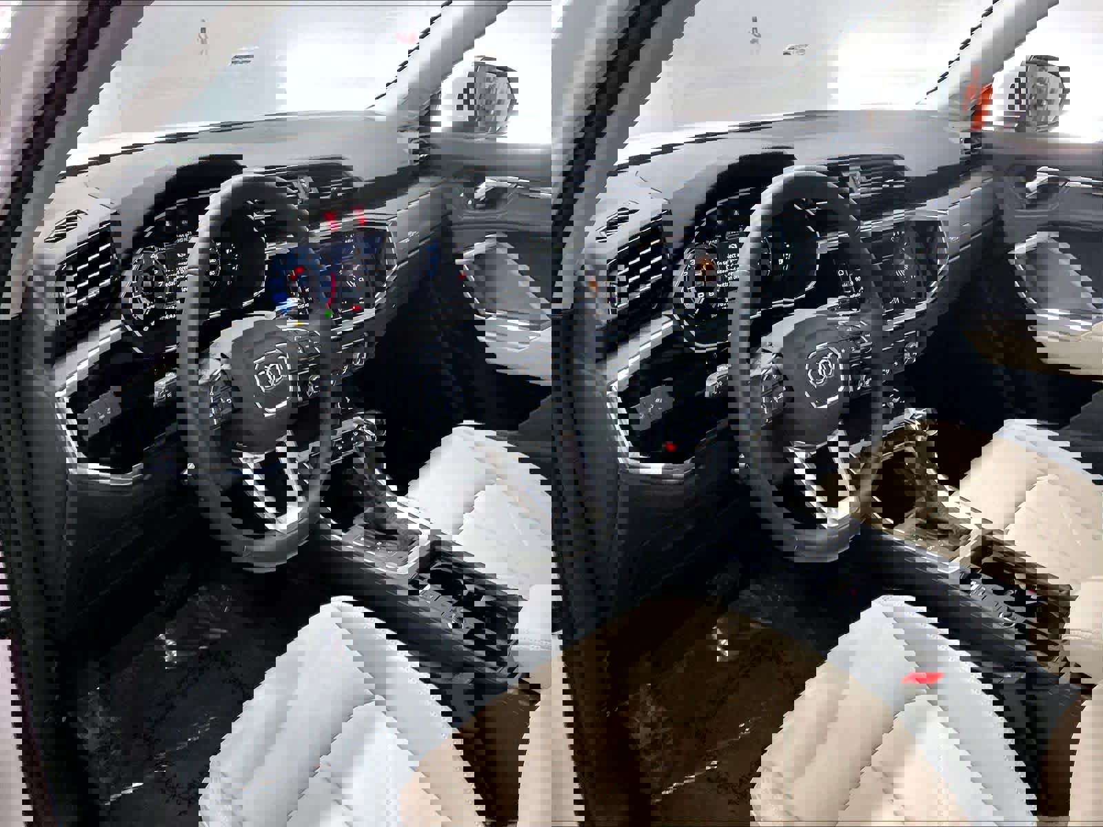 Certified 2025 Audi Q3 2.0T Premium image 16