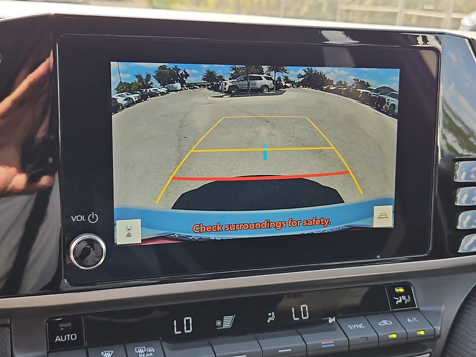 Used 2025 Toyota Camry SE FWD image 16